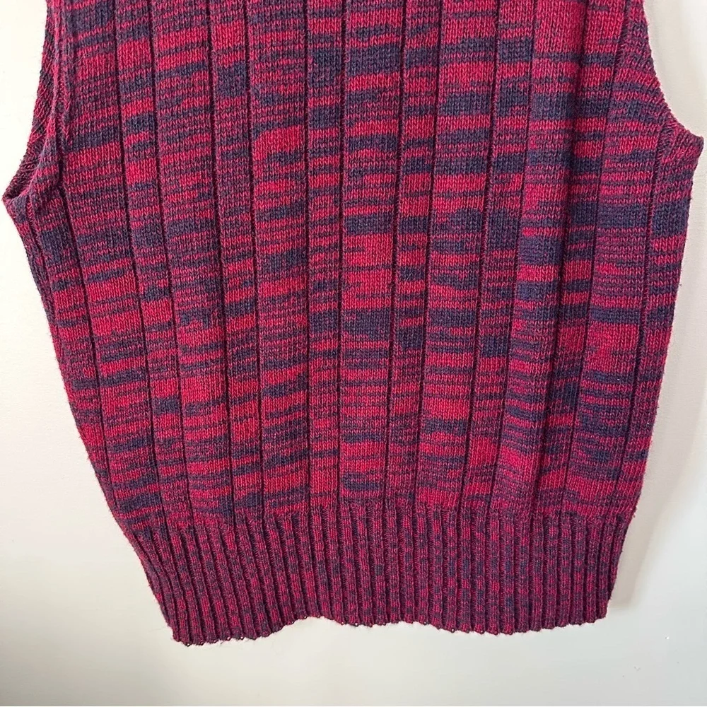 Expressions By Campus Vintage Sz M 70s 80s Sweater Vest Red Navy USA Made Wool - Picture 7 of 8